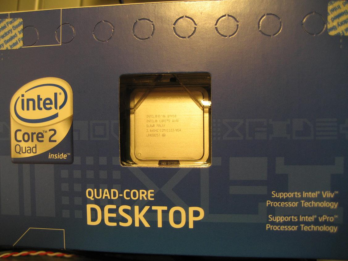 Q9450 Retail Box (Top)