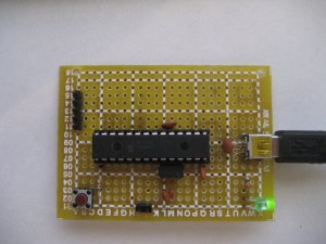 Pinguino Board with ICSP Header