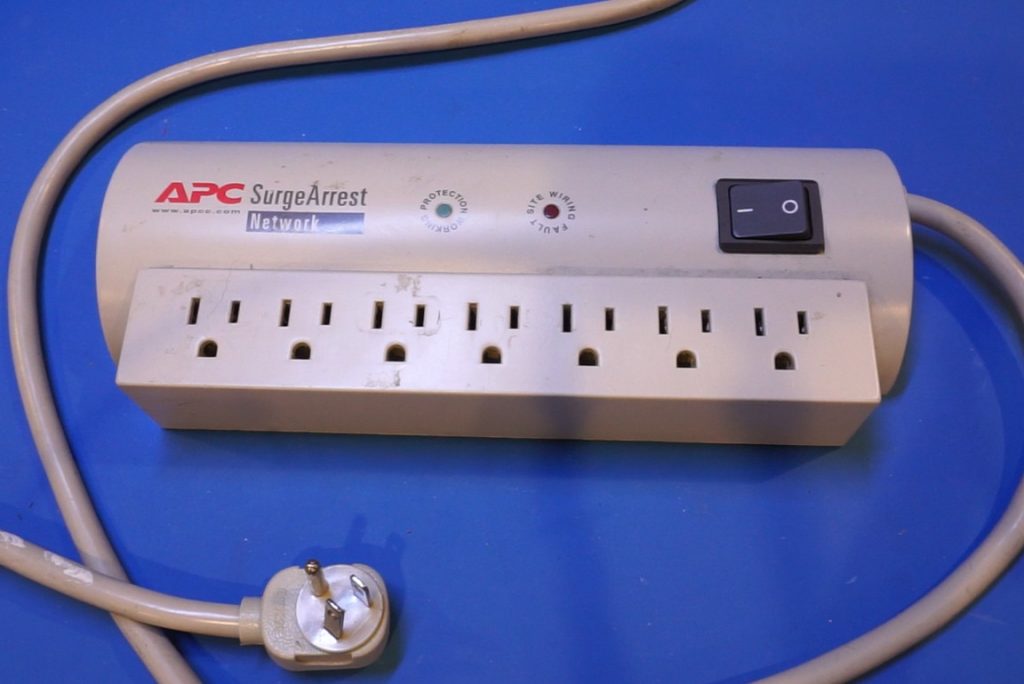 Unusual Failure Mode of an APC Surge Protector Kerry D. Wong