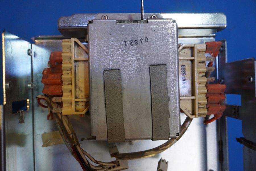 Inside an Agilent 66312A TwoQuadrant Power Supply Kerry D. Wong